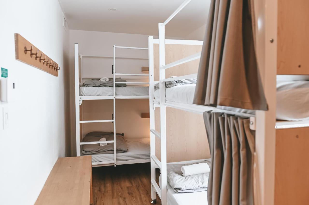 Hostel Saintlo Montreal