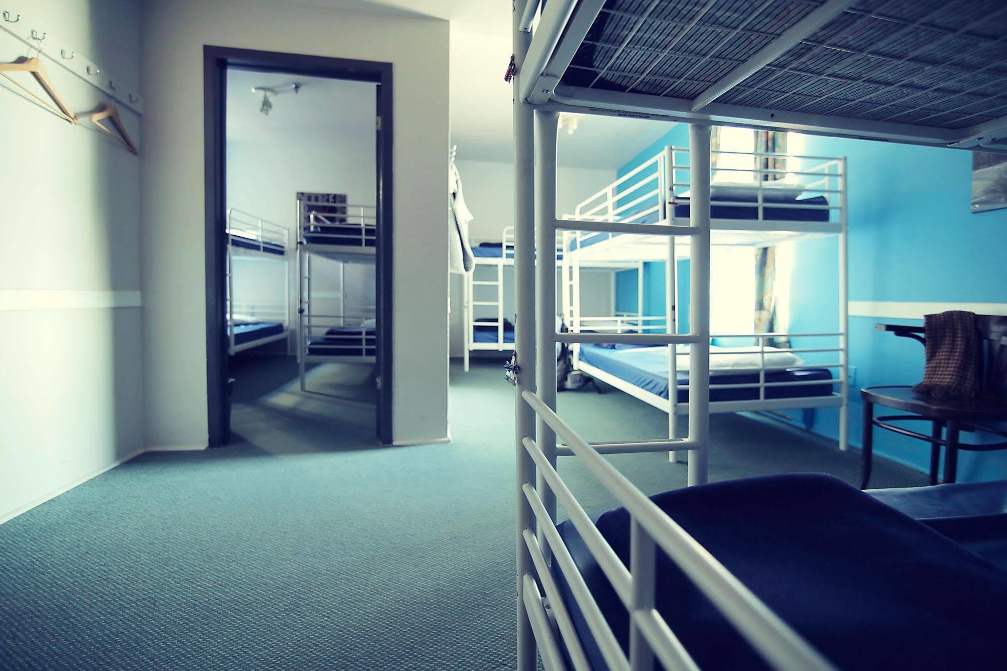 Saintlo Hostel